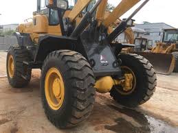 لودر هوندای طراحی مهندسی‌ شده برای جابجایی مصالح سبک و متوسط